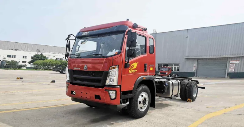 Camión de carga 4x2 camión ligero sinotruk ≥12t