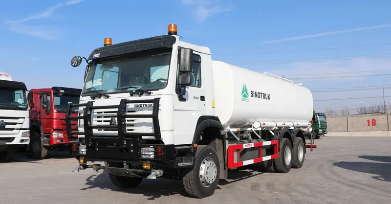 Camión de rociadores de saneamiento 6x4 Howo-7