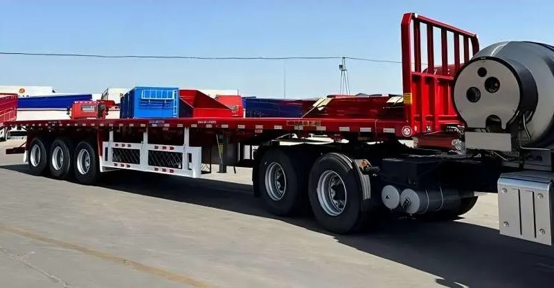 3 Axle Semi de semi de plataforma de servicio pesado