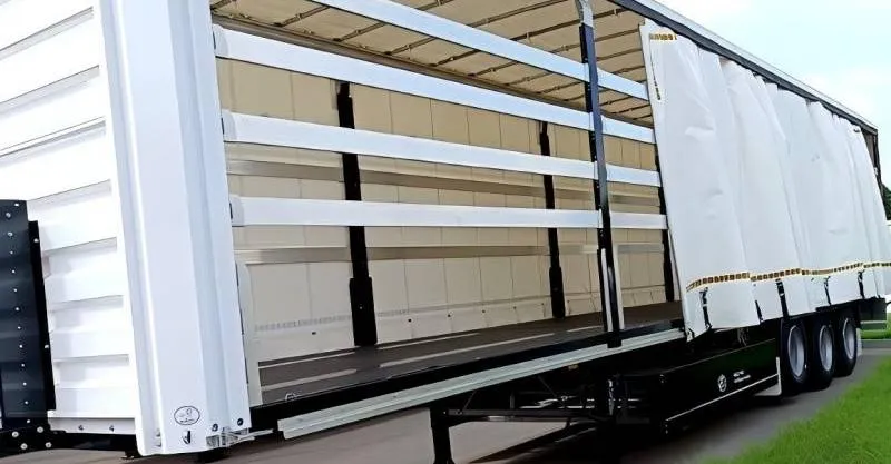 45 pies Trailer de cortinas